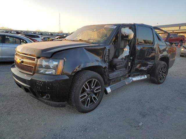 2013 Chevrolet Avalanche LT