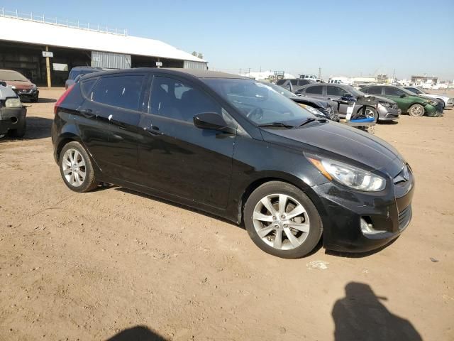 2012 Hyundai Accent GLS