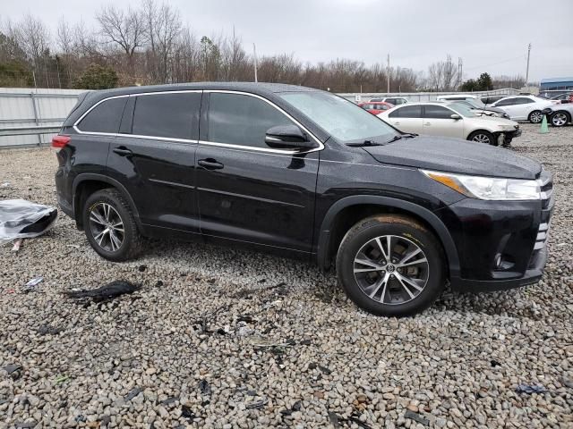 2018 Toyota Highlander LE