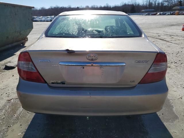 2004 Toyota Camry LE