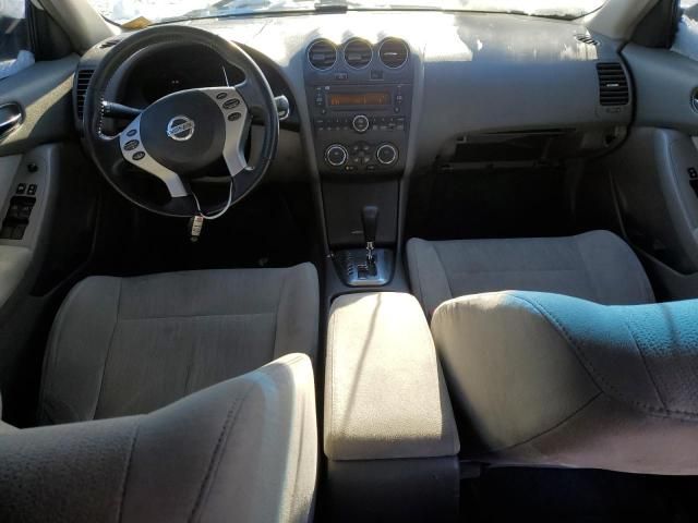 2010 Nissan Altima Base