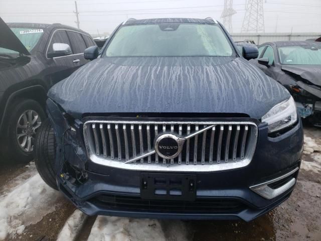 2023 Volvo XC90 Plus