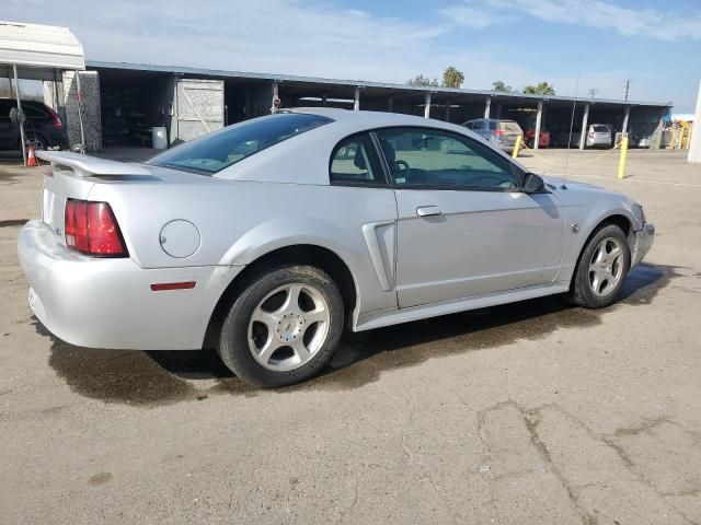 2004 Ford Mustang