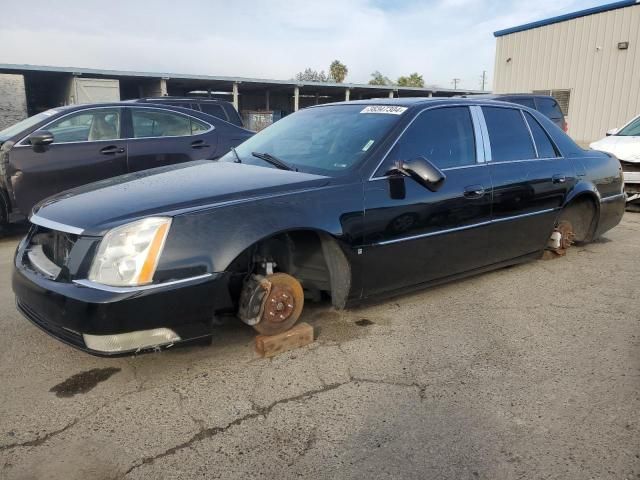 2011 Cadillac DTS Luxury Collection