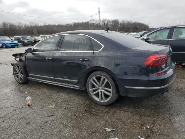 2017 Volkswagen Passat R-Line