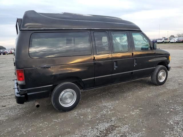 2004 Ford Econoline E350 Super Duty Wagon