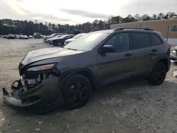 Vehiculos salvage en venta de Copart Ellenwood, GA: 2016 Jeep Cherokee Sport