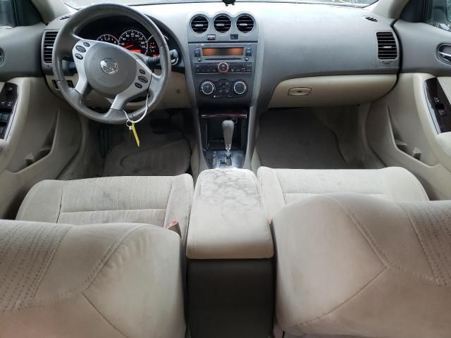 2010 Nissan Altima Base