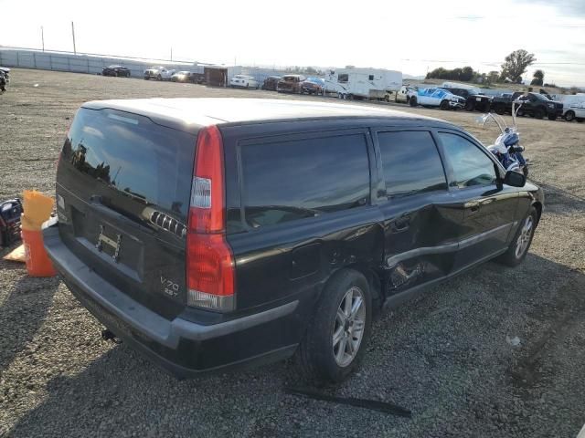 2004 Volvo V70 FWD