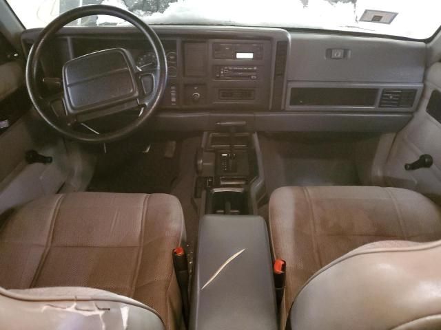 1996 Jeep Cherokee SE