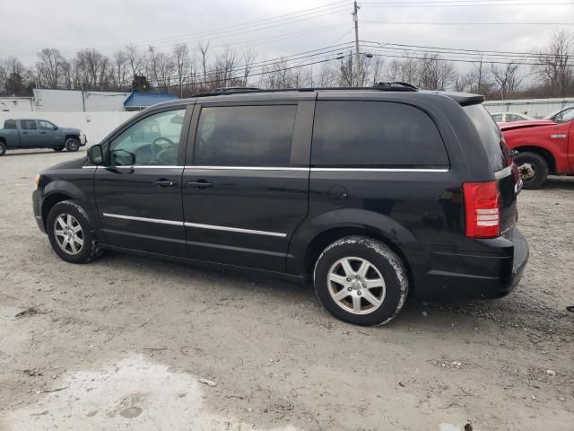 2010 Chrysler Town & Country Touring Plus