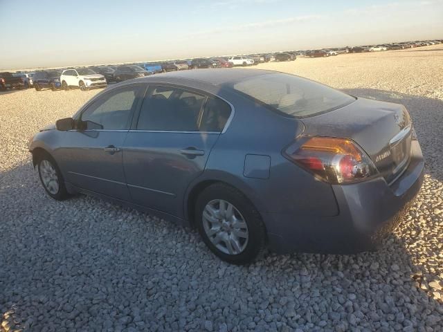 2010 Nissan Altima Base