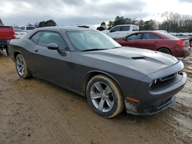 2016 Dodge Challenger SXT