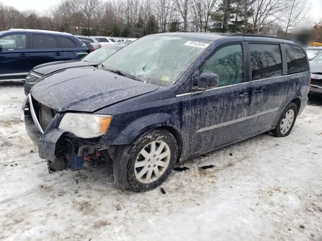 2012 Chrysler Town & Country Touring