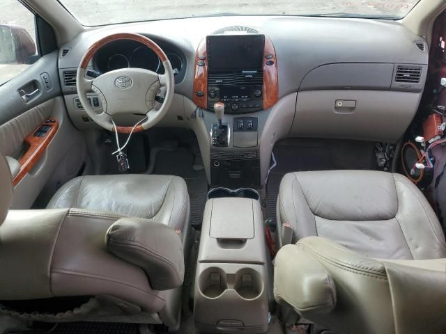 2006 Toyota Sienna XLE