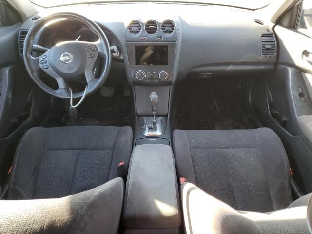 2011 Nissan Altima Base