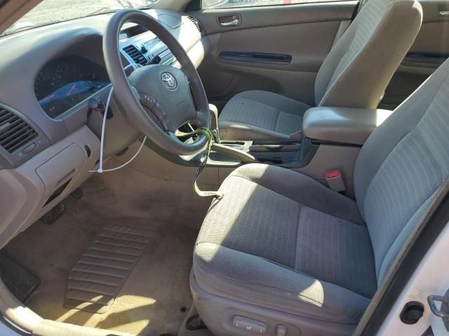 2005 Toyota Camry LE