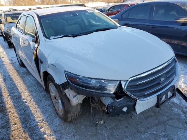 2015 Ford Taurus SE