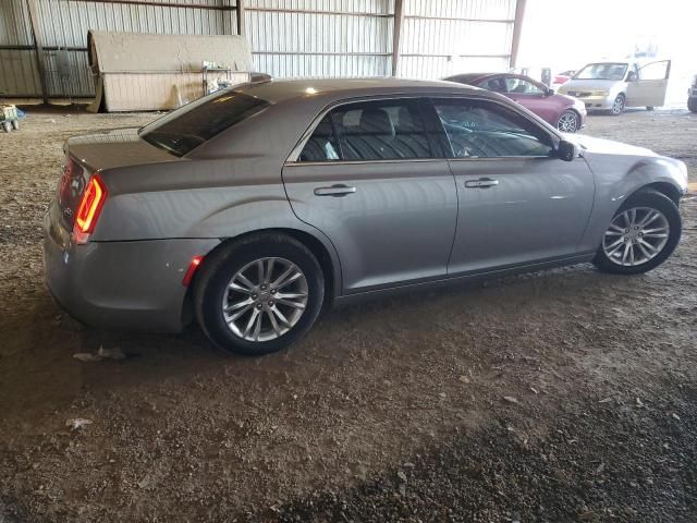 2016 Chrysler 300 Limited