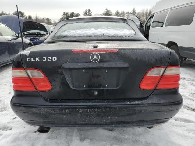 2000 Mercedes-Benz CLK 320