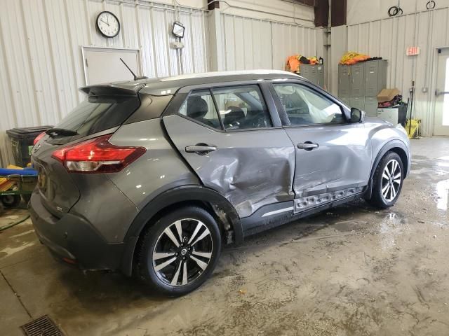 2020 Nissan Kicks SR