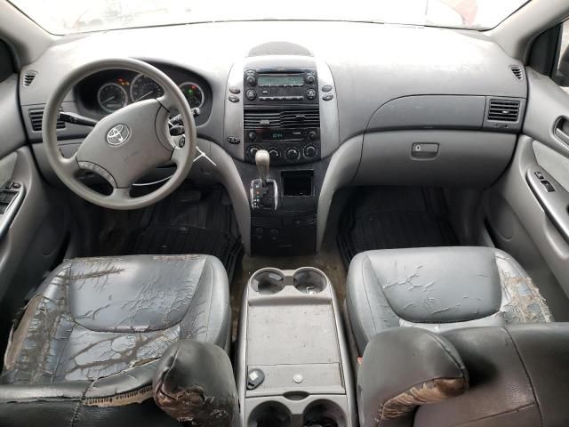 2007 Toyota Sienna CE