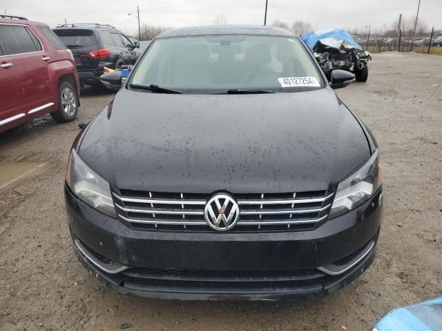 2012 Volkswagen Passat SE