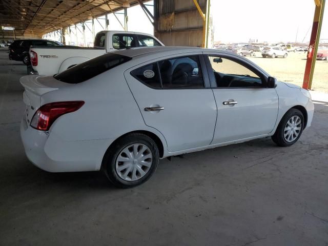 2013 Nissan Versa S