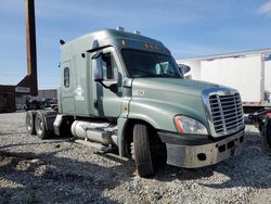 Salvage trucks for sale at Tifton, GA auction: 2009 Freightliner Cascadia 125