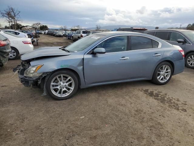 2010 Nissan Maxima S