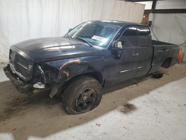 2005 Dodge Dakota SLT