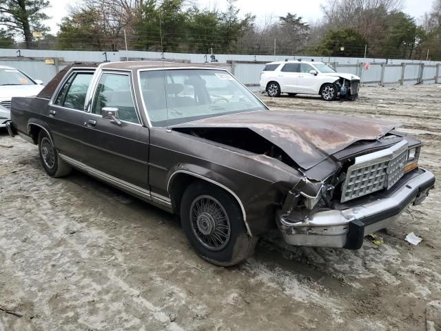 1986 Ford LTD Crown Victoria