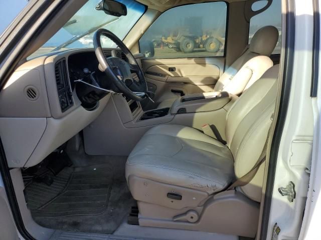 2004 Chevrolet Tahoe C1500