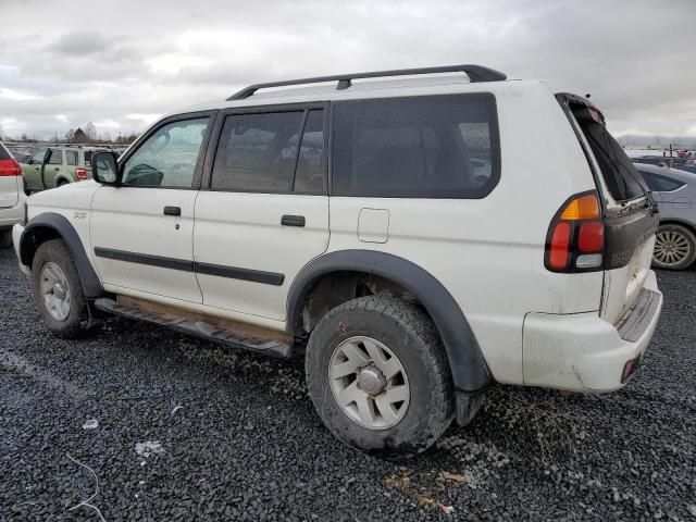 2003 Mitsubishi Montero Sport ES