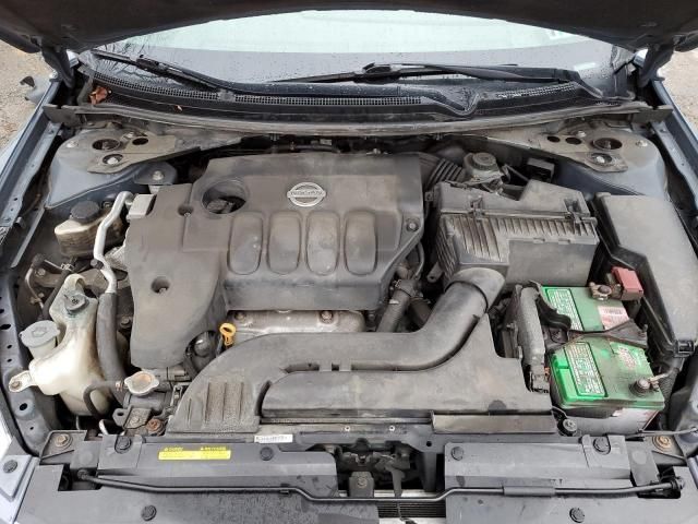 2011 Nissan Altima Base