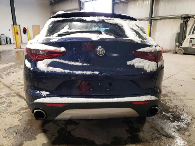 2018 Alfa Romeo Stelvio TI Luxury