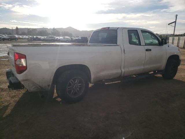 2016 Toyota Tundra Double Cab SR/SR5