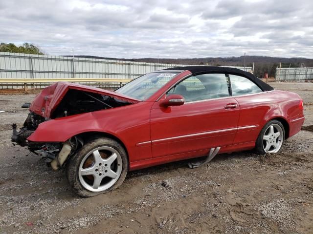 2005 Mercedes-Benz CLK 320