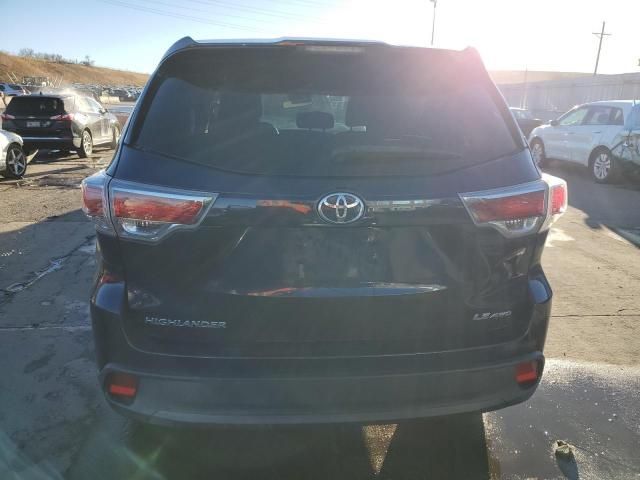 2014 Toyota Highlander LE