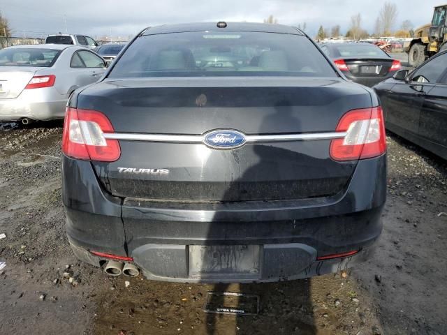 2011 Ford Taurus SE