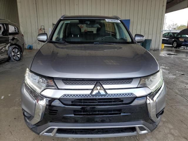 2020 Mitsubishi Outlander SE