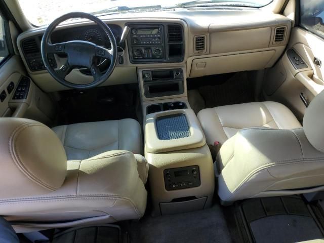 2004 Chevrolet Tahoe C1500