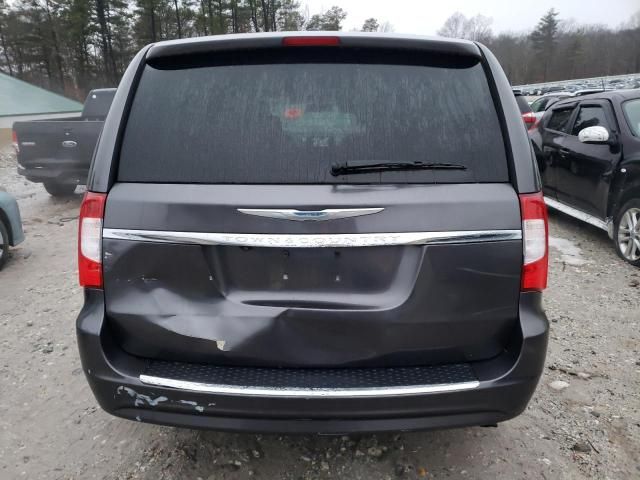 2015 Chrysler Town & Country Touring