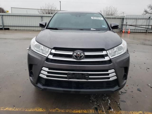 2019 Toyota Highlander LE