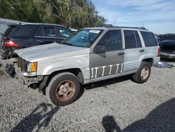 Salvage vehicles for parts for sale at auction: 1998 Jeep Grand Cherokee Laredo