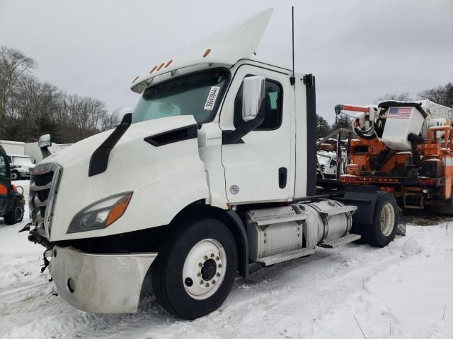 2020 Freightliner Cascadia 116