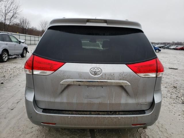 2011 Toyota Sienna XLE