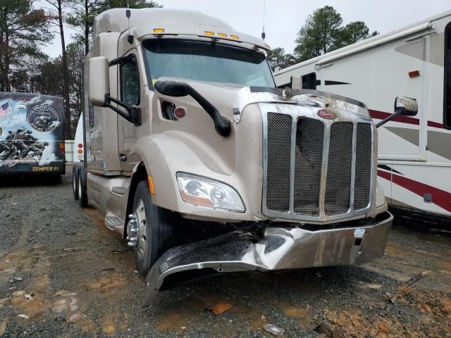 2018 Peterbilt 579