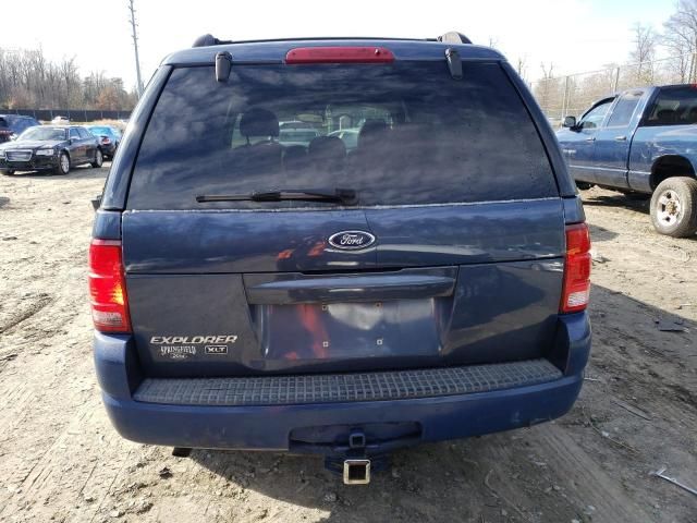 2004 Ford Explorer XLT