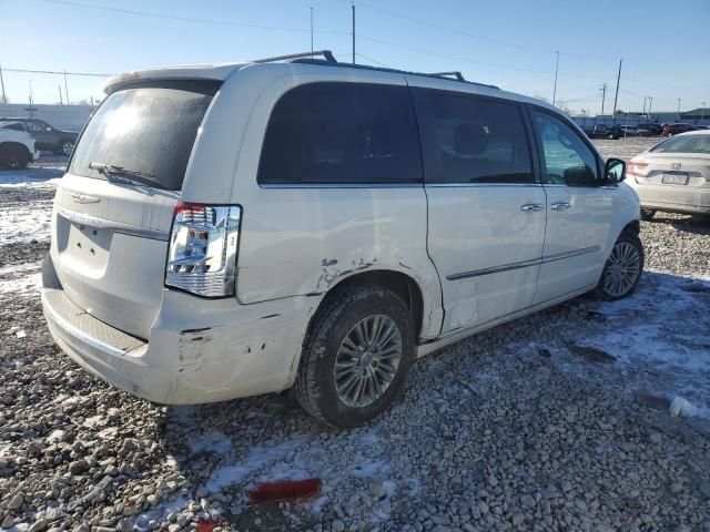 2013 Chrysler Town & Country Touring L